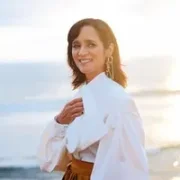 Aquí Sigo - Julieta Venegas