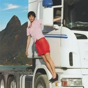 Camionera - Zoe Gotusso