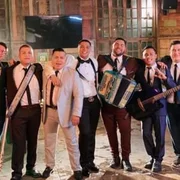 El Tóxico ft. Carín León - Grupo Firme