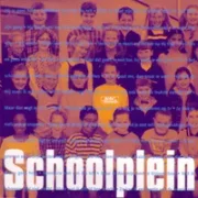 Schoolplein - Acda en de munnik