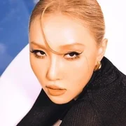 WAVE - Hwasa (화사)